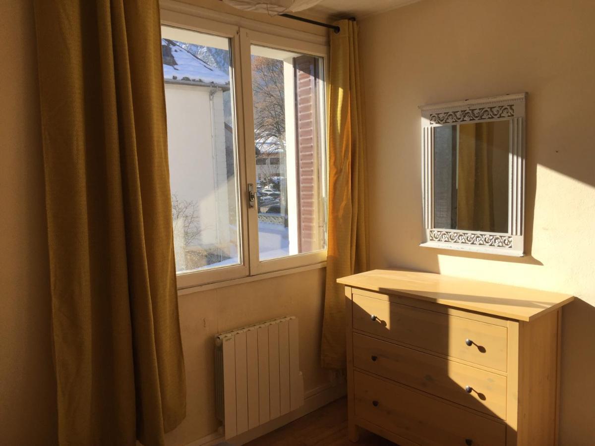 Superbe Appartement A Bourg D'Oisans Avec Terrasse Sud Ле-Бур-д'Уазан Экстерьер фото