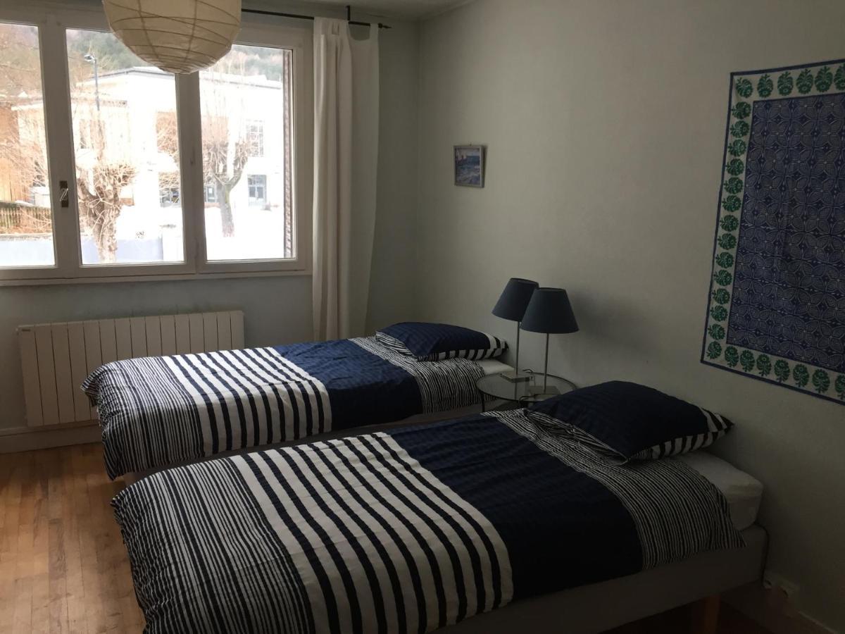 Superbe Appartement A Bourg D'Oisans Avec Terrasse Sud Ле-Бур-д'Уазан Экстерьер фото