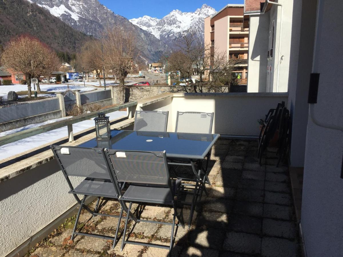 Superbe Appartement A Bourg D'Oisans Avec Terrasse Sud Ле-Бур-д'Уазан Экстерьер фото