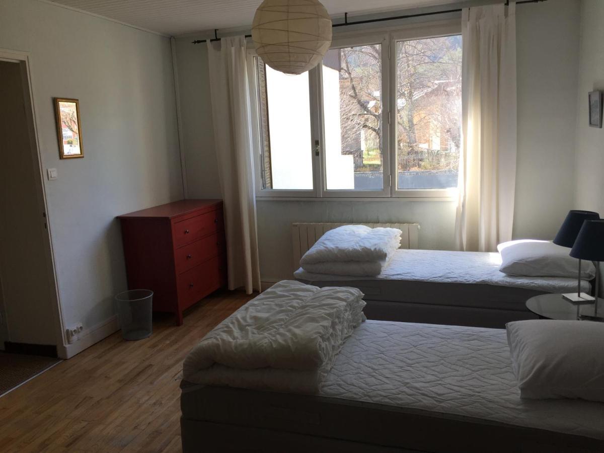 Superbe Appartement A Bourg D'Oisans Avec Terrasse Sud Ле-Бур-д'Уазан Экстерьер фото